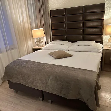 B&B Hunyadi 기오르