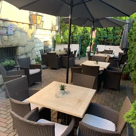 Hunyadi 4* Gyor