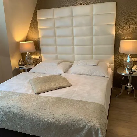 Hunyadi Bed & Breakfast