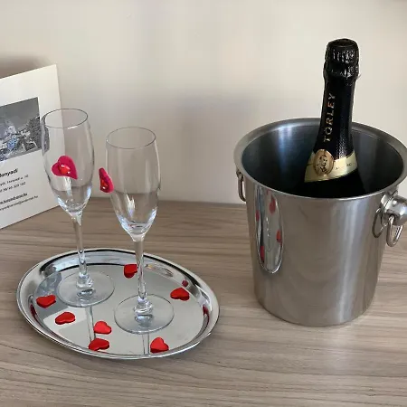 Hunyadi Oda ve Kahvaltı Yanıkkale